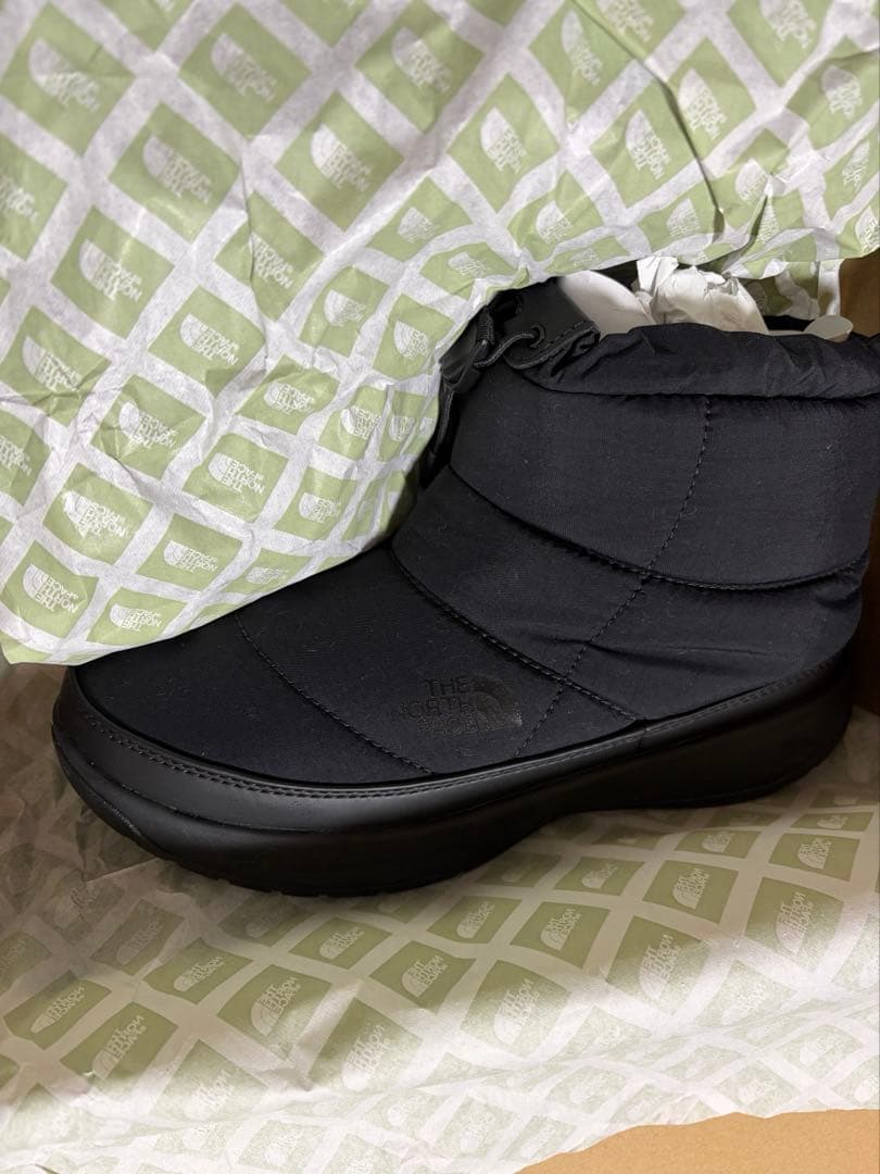極美品ノースW Nuptse Bootie WP VII Short 黒24cm