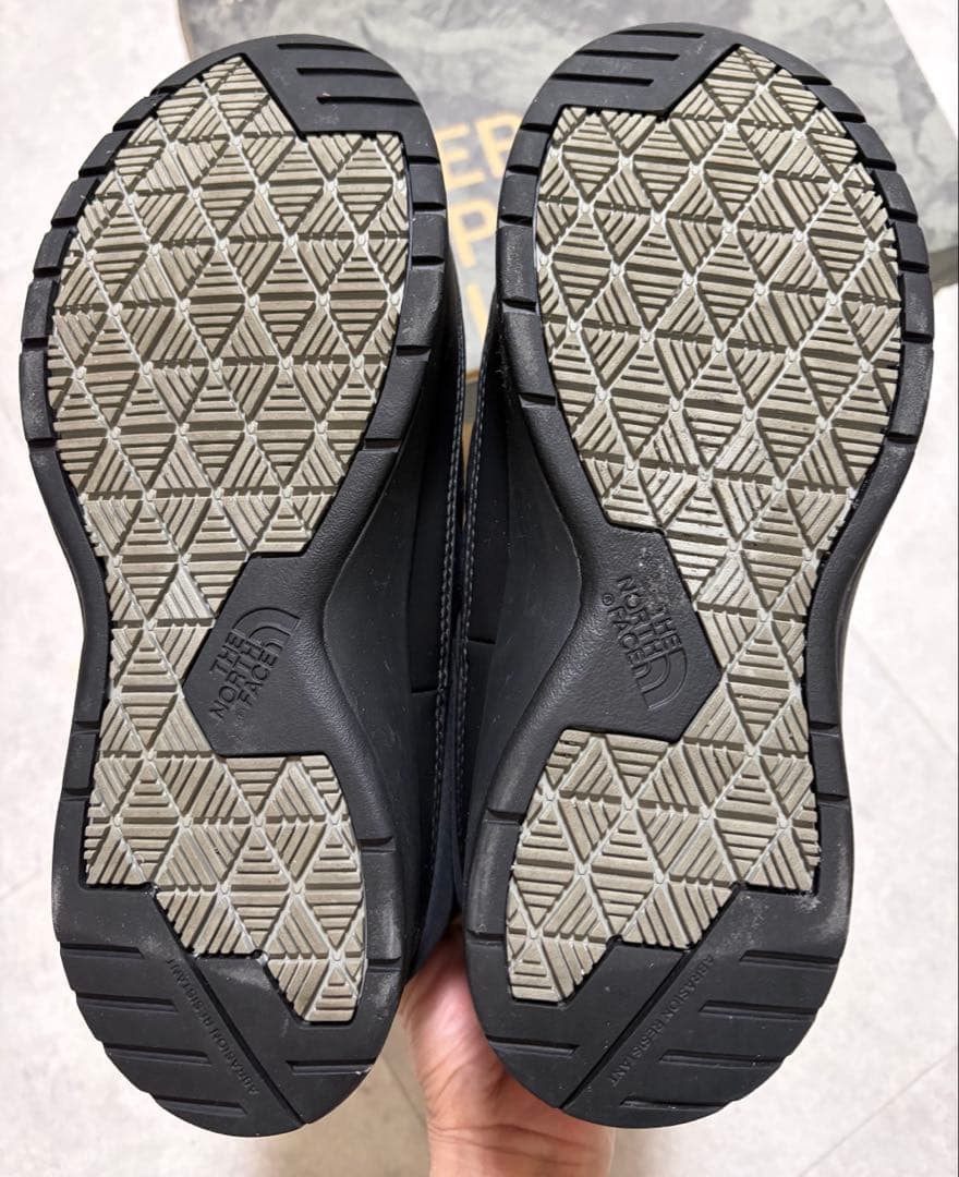 極美品ノースW Nuptse Bootie WP VII Short 黒24cm