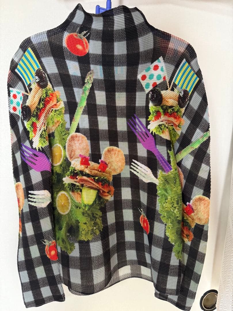 ぎ*︎様 イッセイミヤケ me プリーツ 長袖カットソー 総柄 正規品