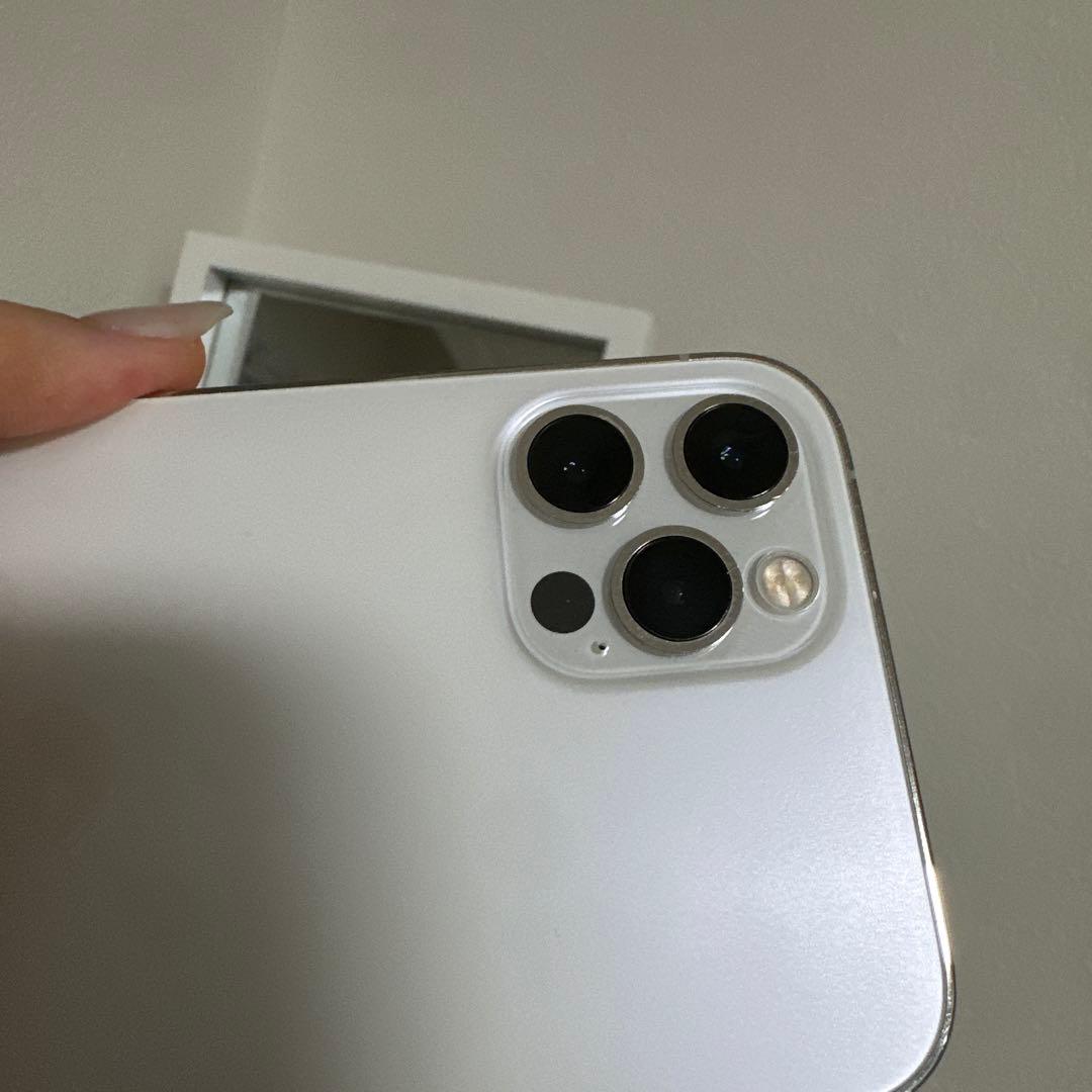 最終値下げ　 iPhone 12 Pro シルバー　128GB 本体　箱付き