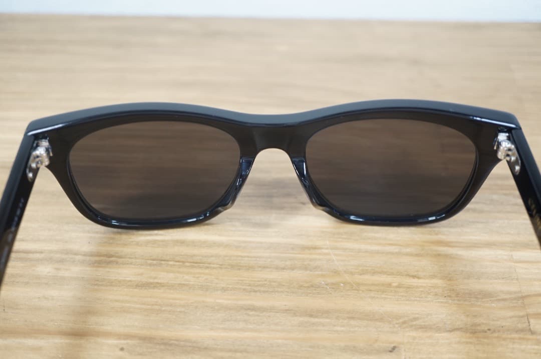 CELINE セリーヌ サングラス CL40322U 01A 本体のみ