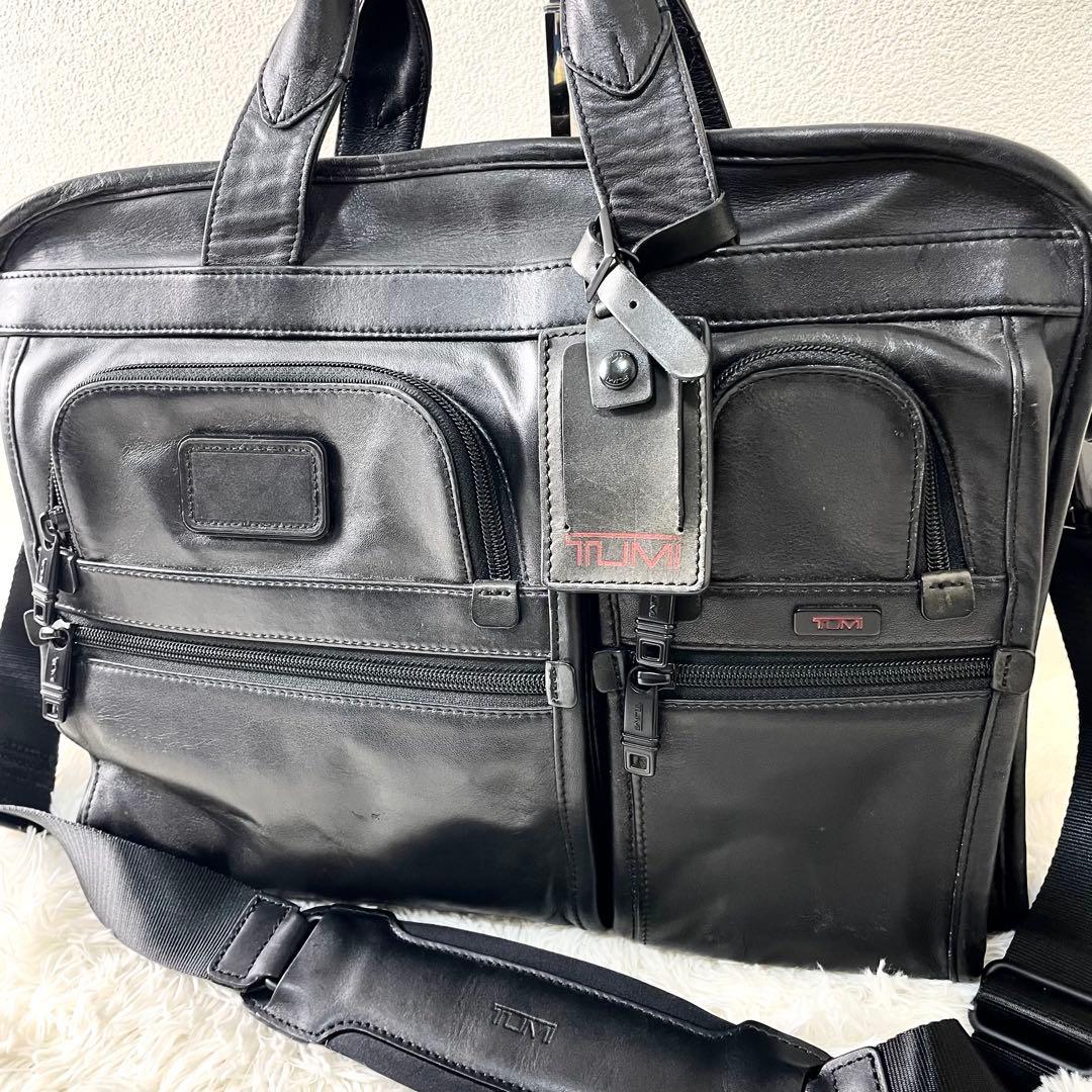 トゥミ TUMI ビジネスバッグ　ショルダーバッグ　オールレザー　ブラック　黒