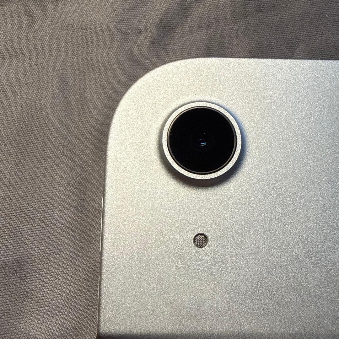 iPad 10 （シルバー） 年末セール！（1月1日まで）