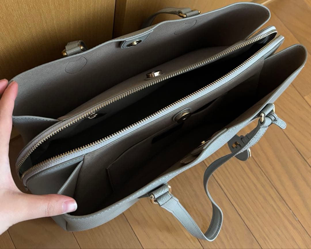 FURLA トートバッグ グレー 美品 A4収納可