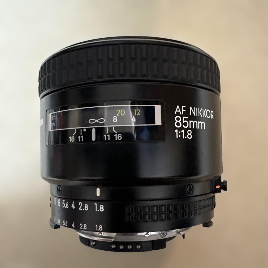 AF NIKKOR 85mm f/1.8 レンズ　ジャンク