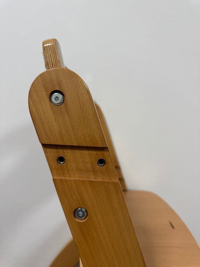 ビヨンドジュニアハイチェア Abiie オリーブ beyond 少し難あり