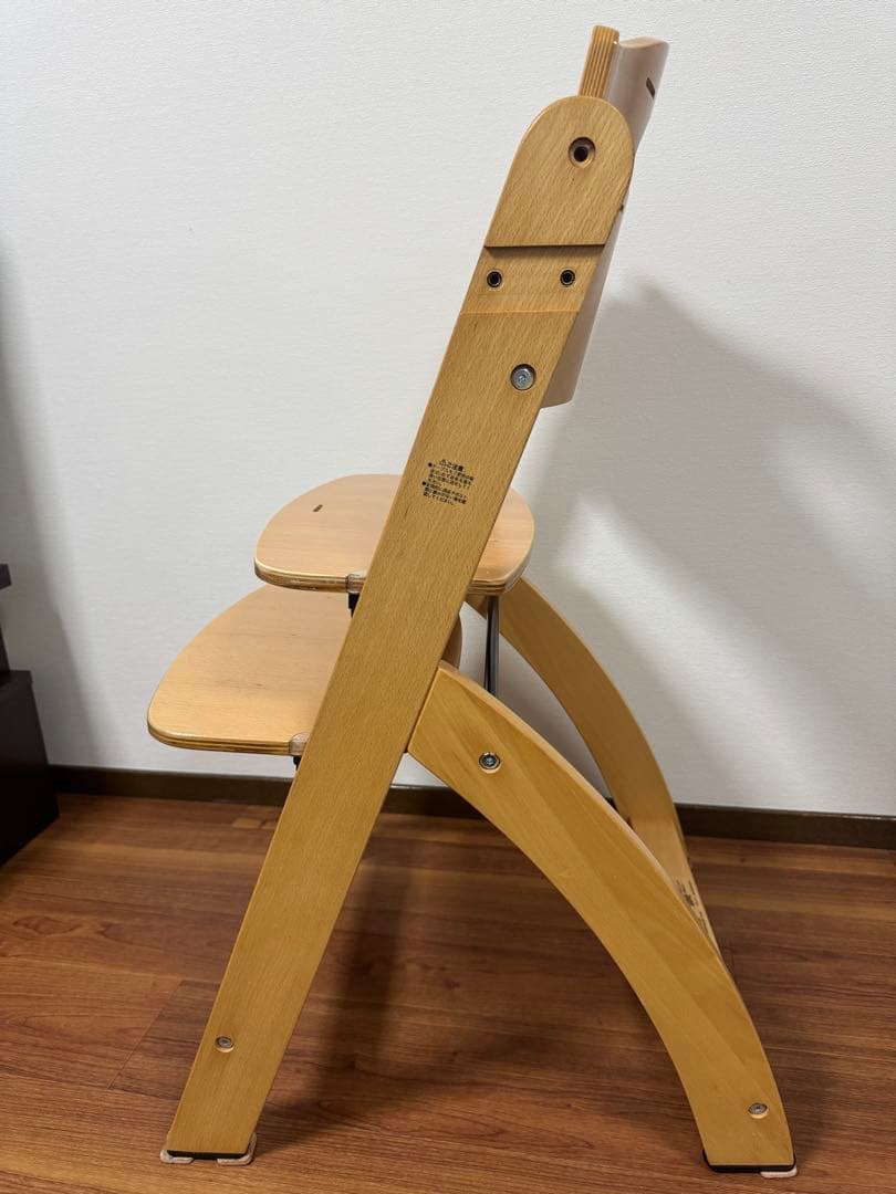 ビヨンドジュニアハイチェア Abiie オリーブ beyond 少し難あり