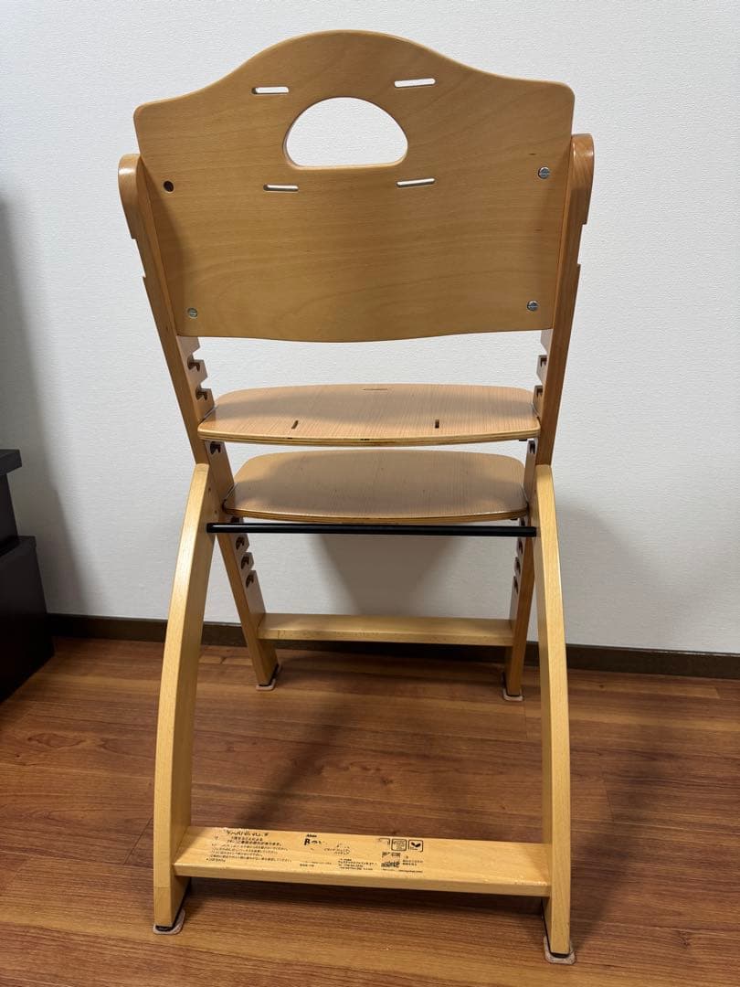 ビヨンドジュニアハイチェア Abiie オリーブ beyond 少し難あり