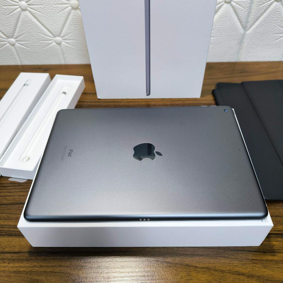 iPad 第8世代 32GB、 Smart Keyboard、 Pencil