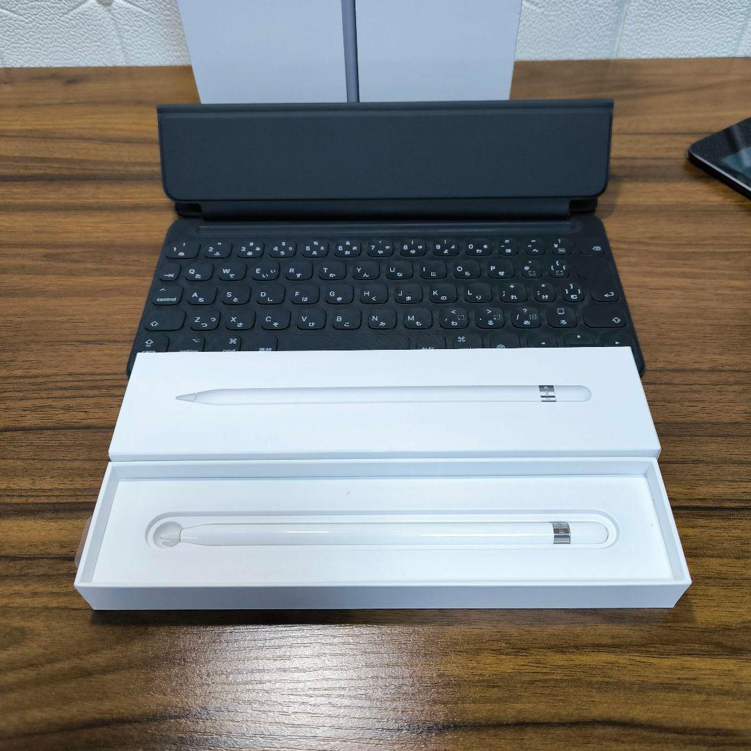 iPad 第8世代 32GB、 Smart Keyboard、 Pencil