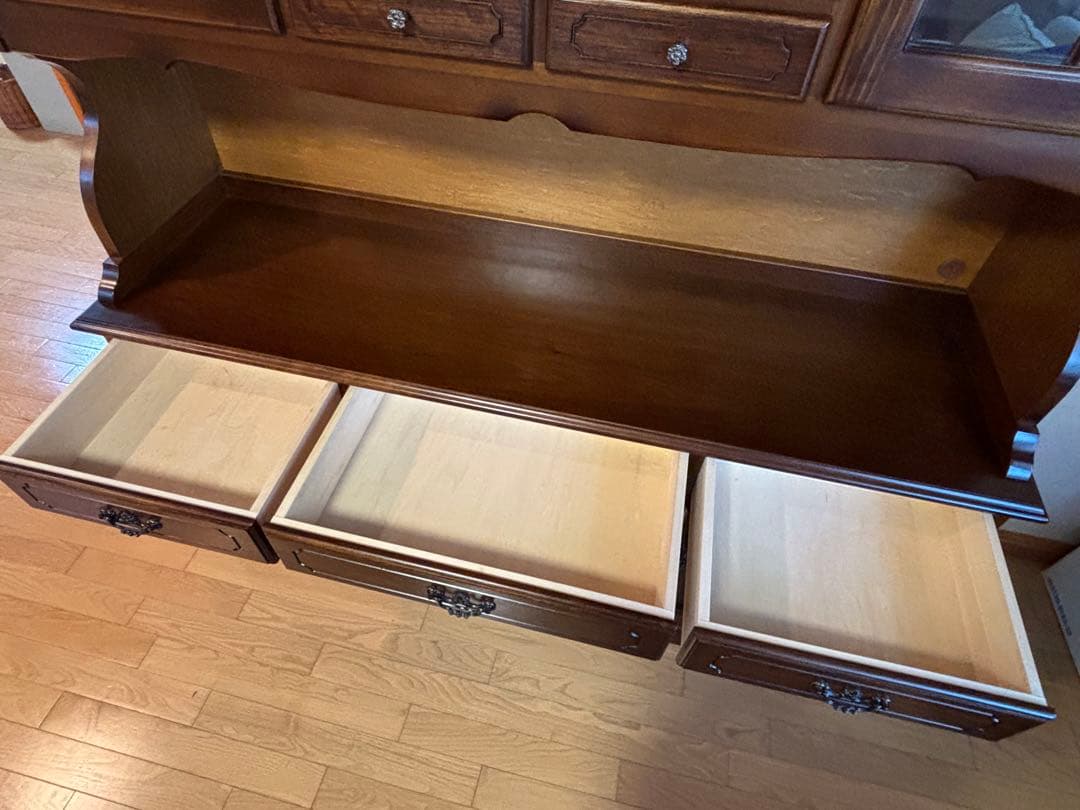 【最終お値下げ 6/30出品取消】カリモク家具 EC550NK 食器棚