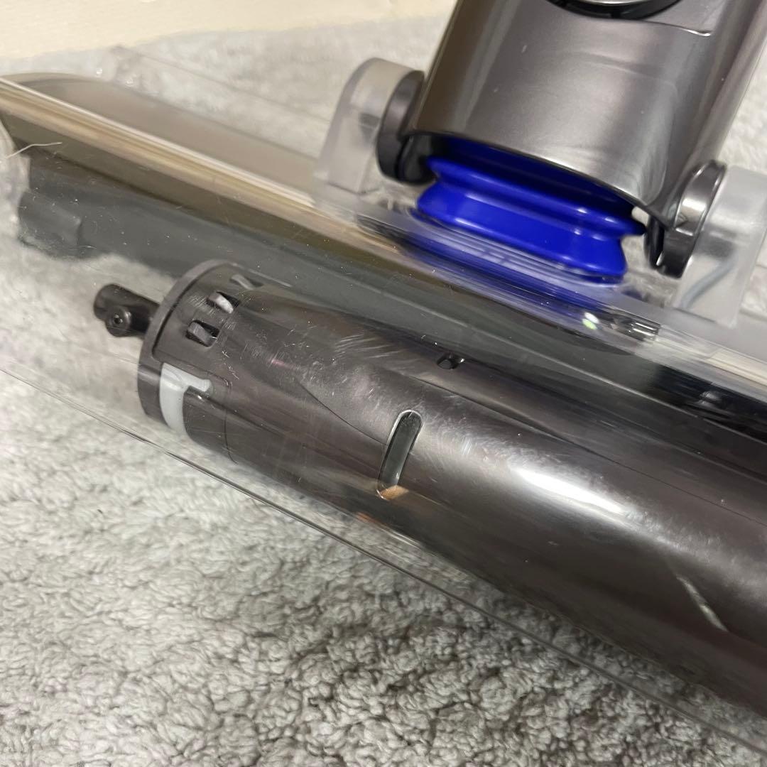 Dyson V8 Fluffy Extra サイクロン式 コードレス 掃除機