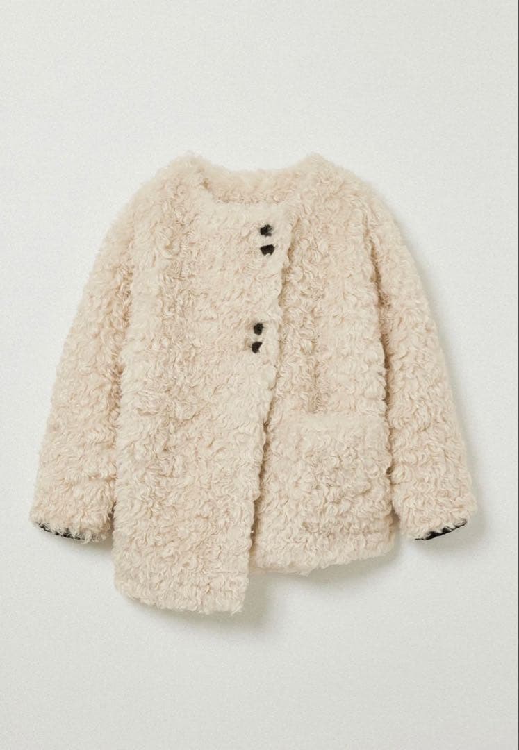 新品タグ付き　EAPHI ASYMMETRY BOA COAT