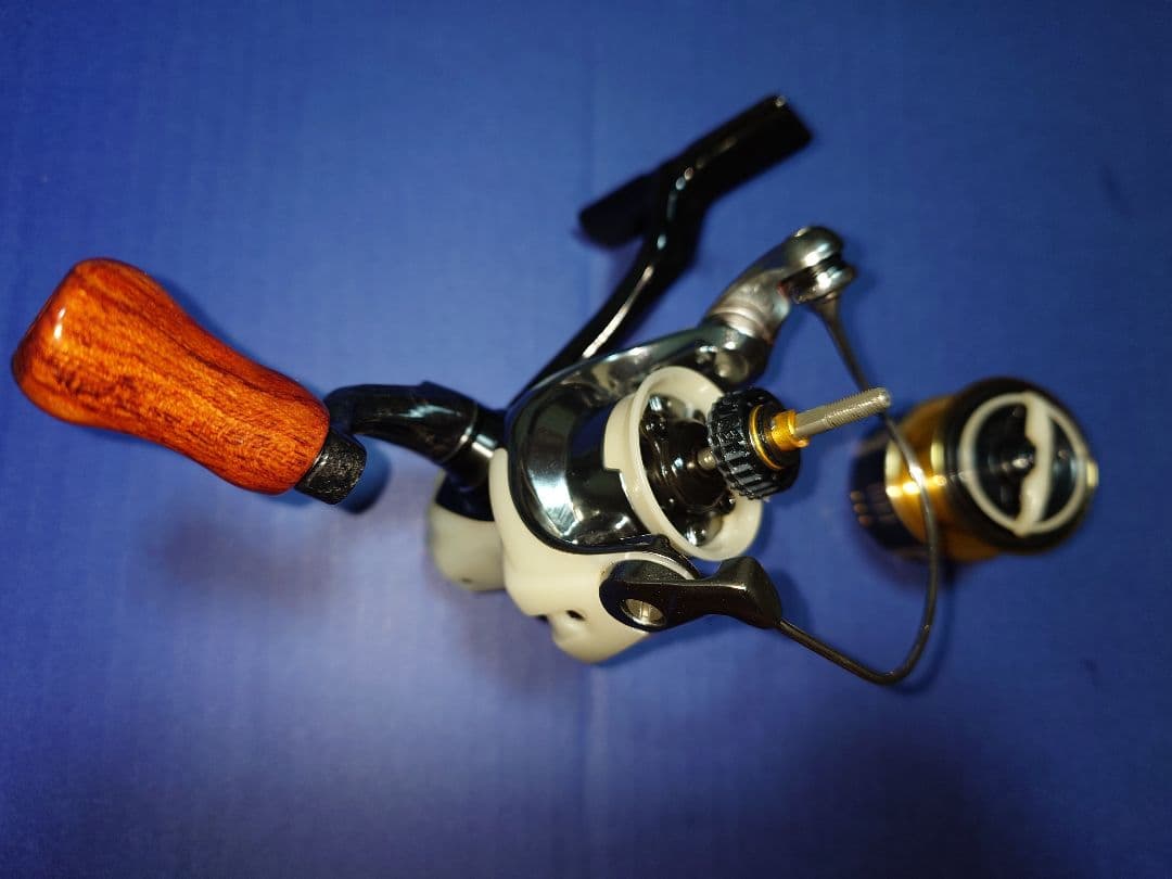 け*わ様 魔改造 18ステラ C2500HG 渓流釣り エリアトラウト