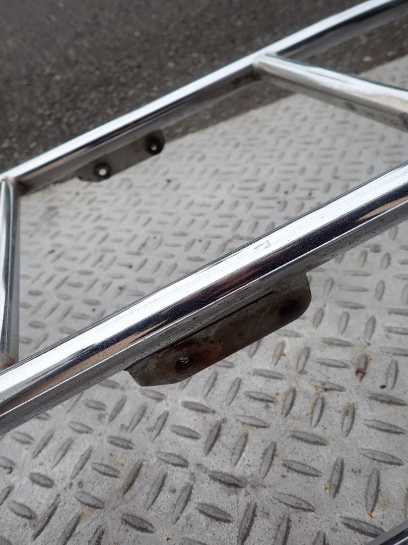 18　イスズ　840フォワード　はしご　左右セット　キャビンラダー　メッキ