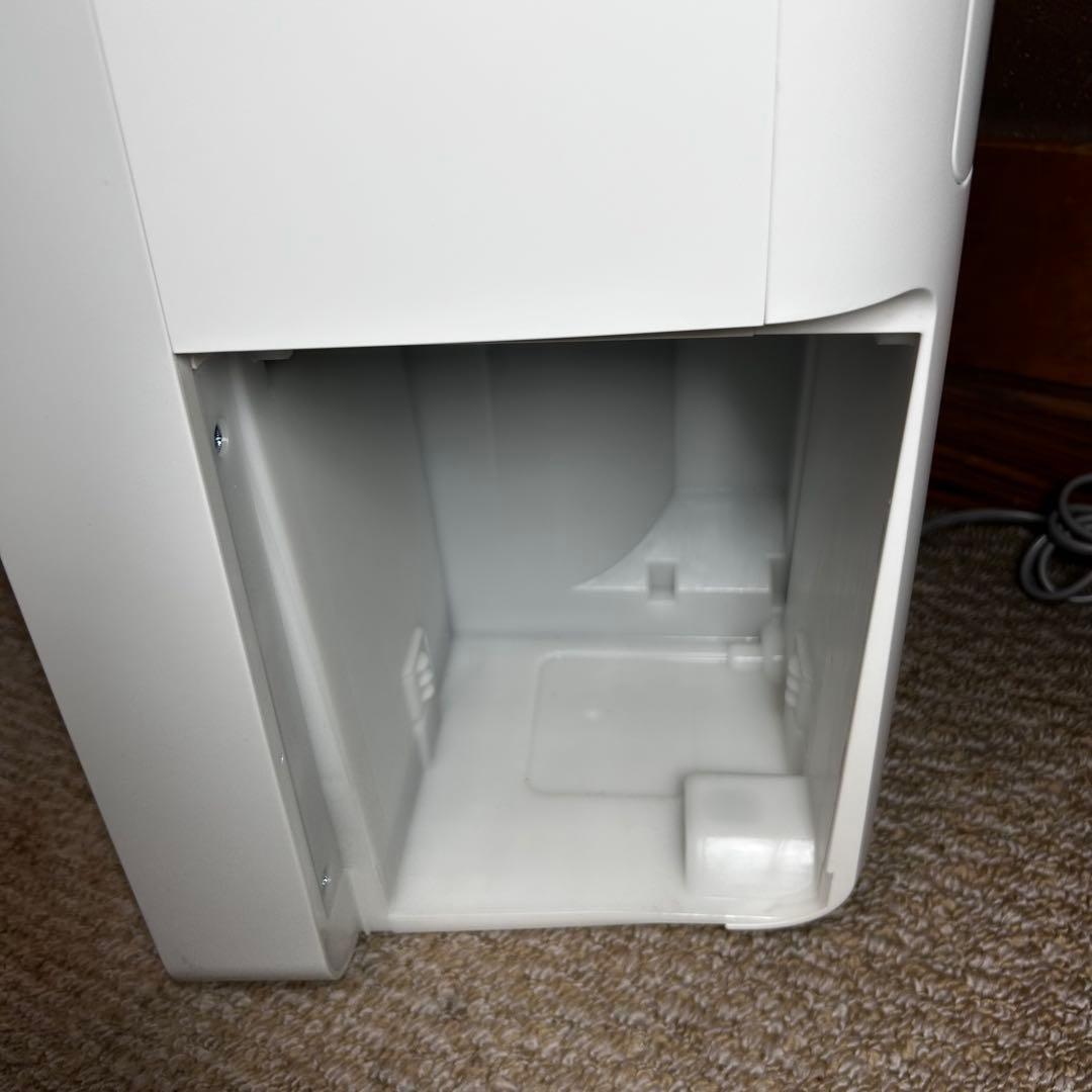 シャープ プラズマクラスター7000 18L 衣類乾燥除湿機 CV-L180-W