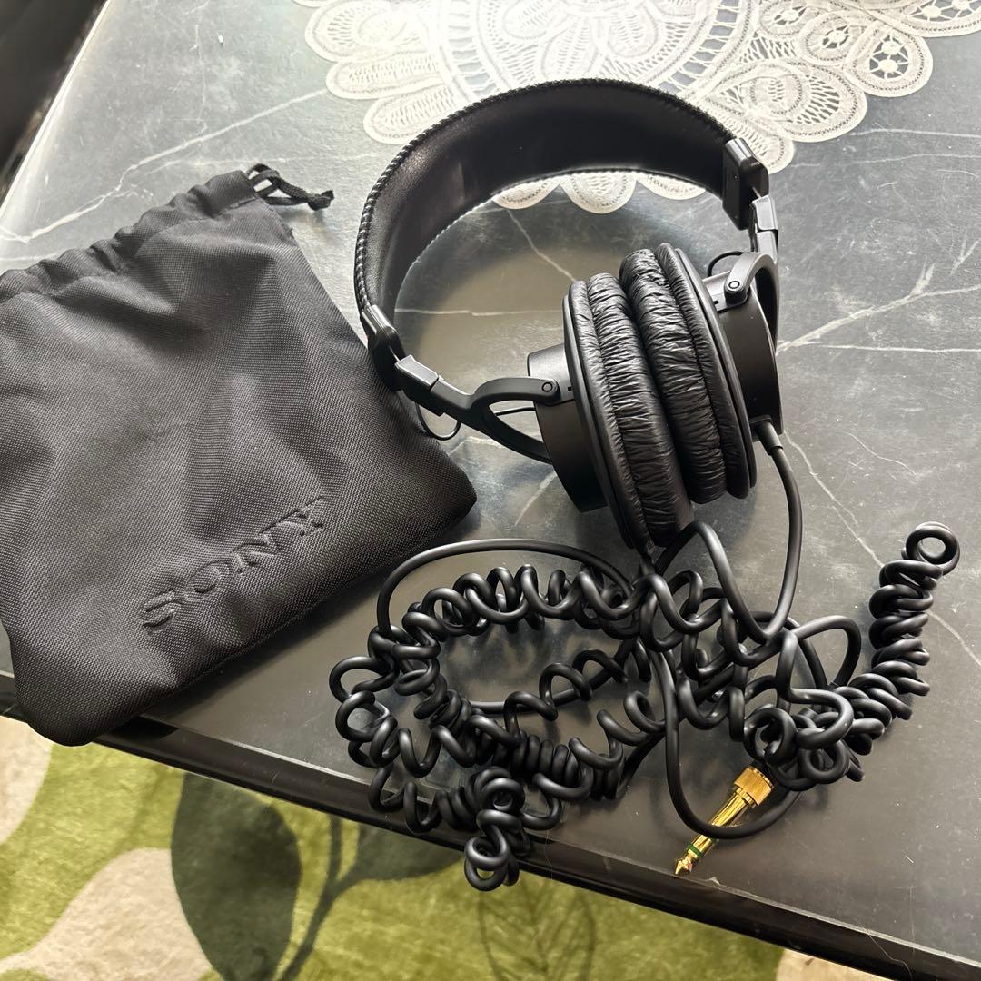 SONY ヘッドフォン コイルケーブル 収納袋付き