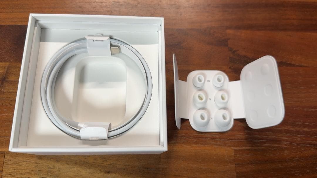 AirPods Pro 第2世代 MQD83J/A 右耳のみ