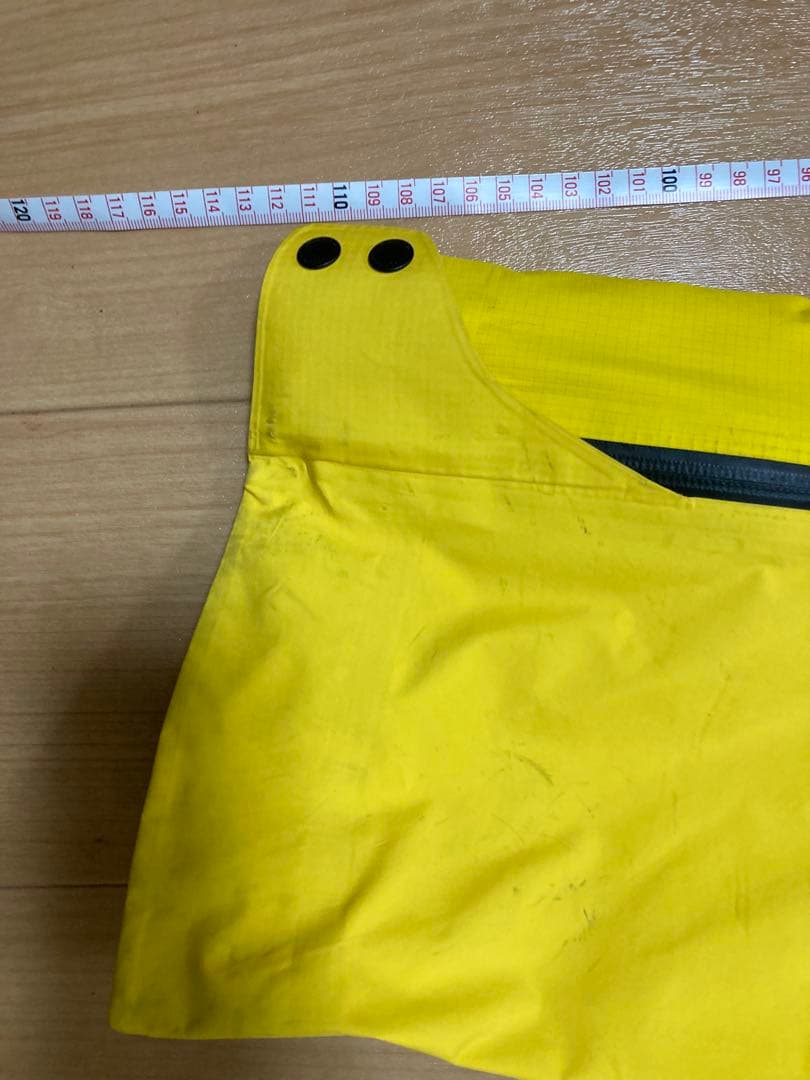 The North Face Summit Series ビブパンツイエロー