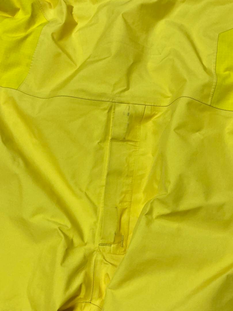 The North Face Summit Series ビブパンツイエロー