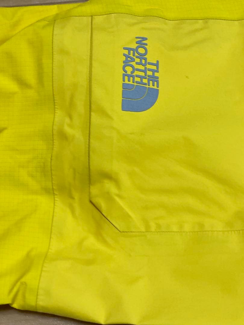 The North Face Summit Series ビブパンツイエロー
