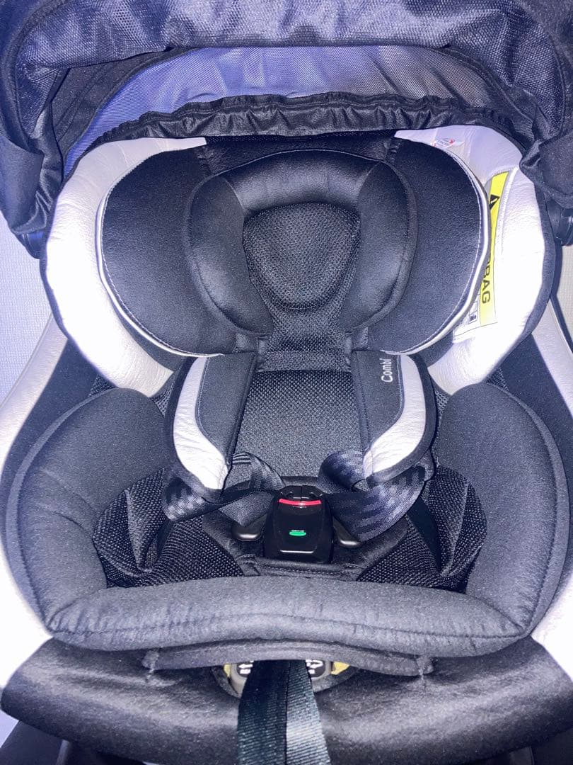 コンビ⭐️ネルーム【高級】エッグショック クリーニング済みチャイルドシート