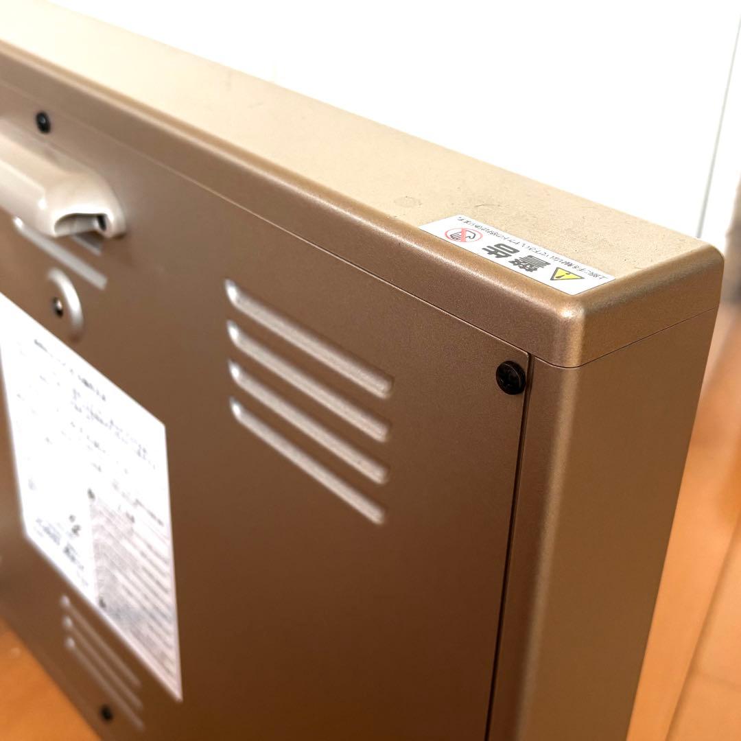 サンルミエ キュート　遠赤外線　E800LS　日本製　キャスター