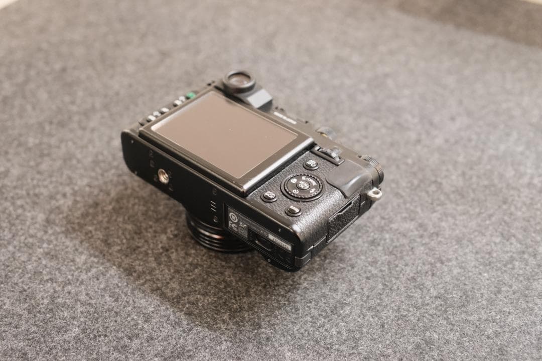 【美品】富士フイルム X10 ブラック