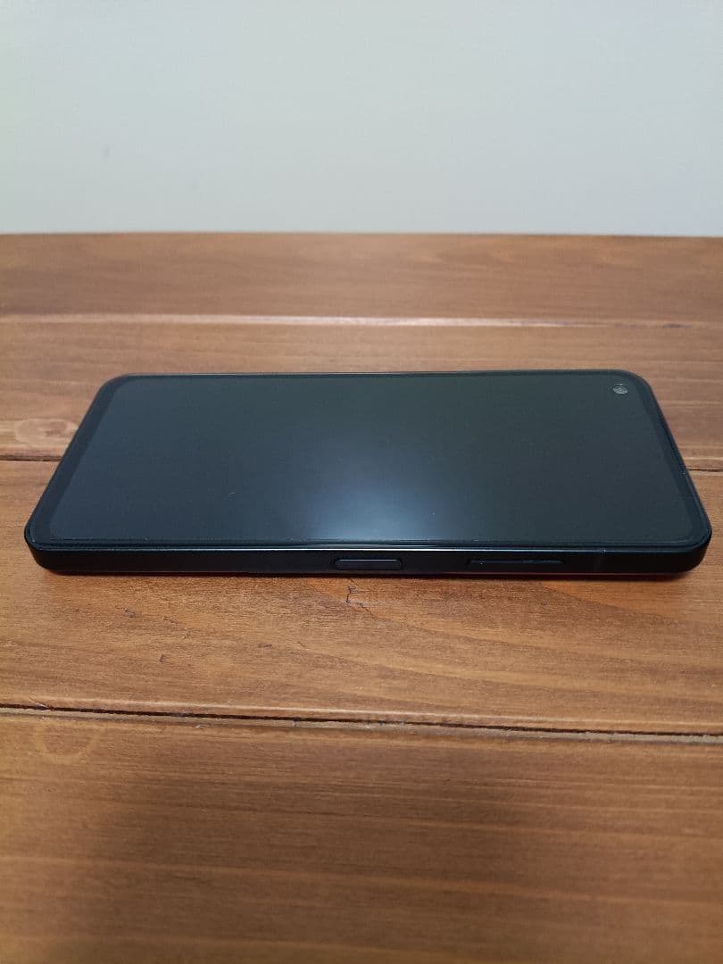 美品 おまけ付 ASUS Zenfone10 ROM256GB レッド