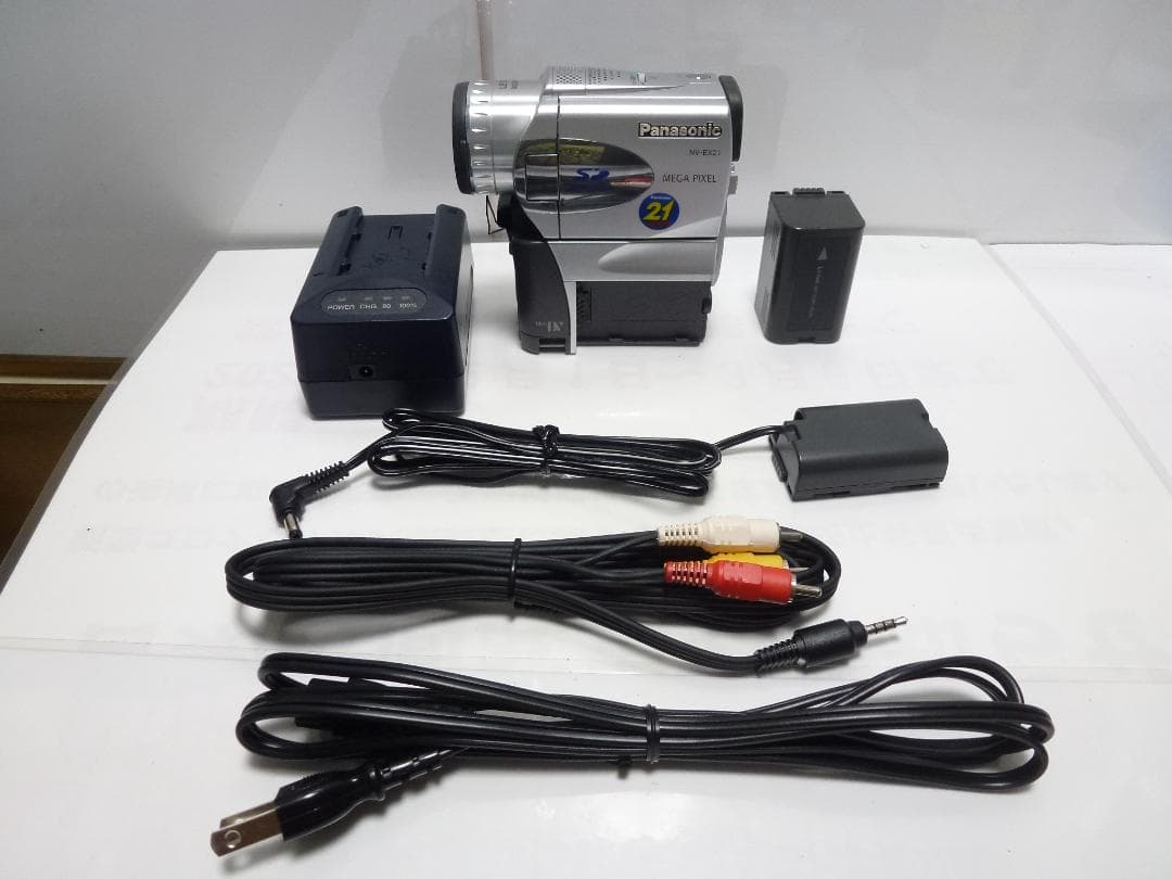 動作品　大人気　MiniDV　パナソニック　Panasonic NV-EX21