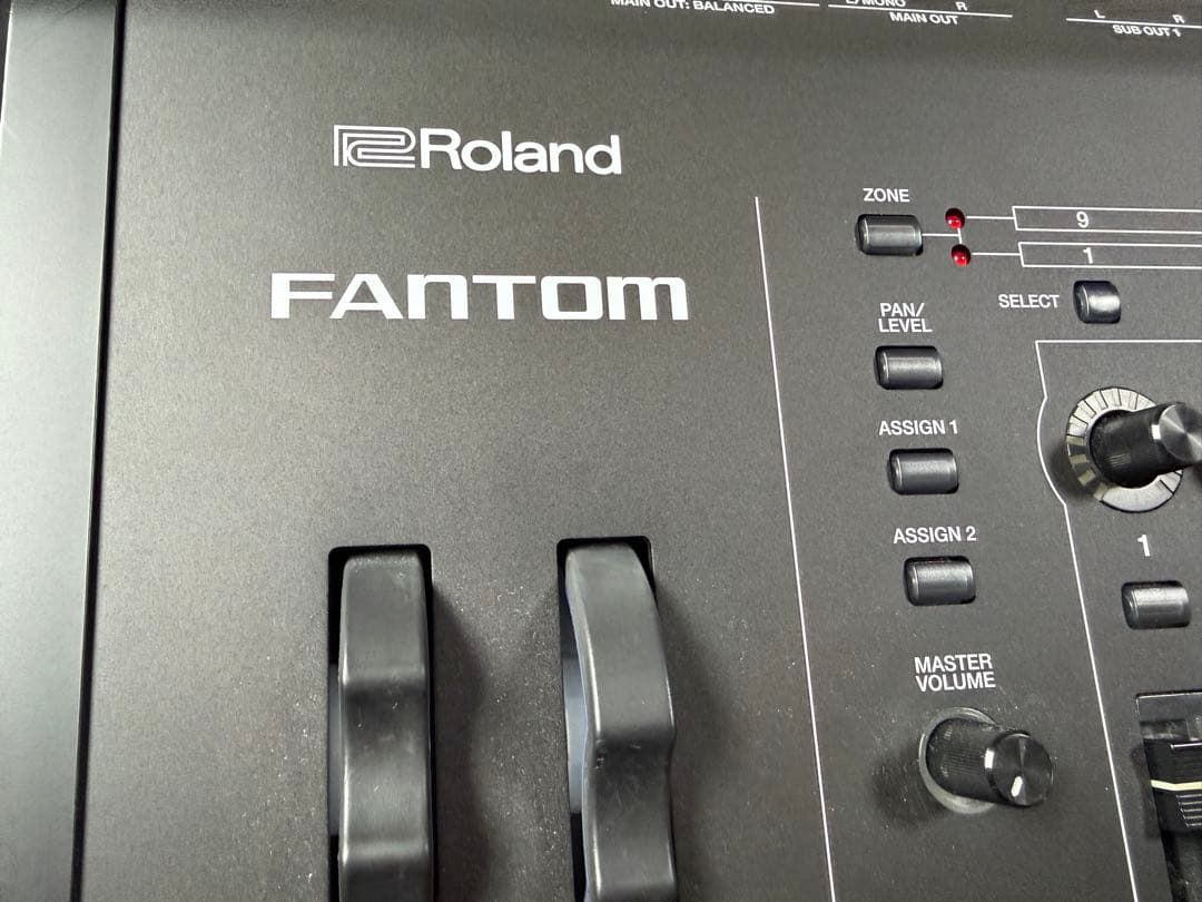 鍵盤楽器 Roland FANTOM 6