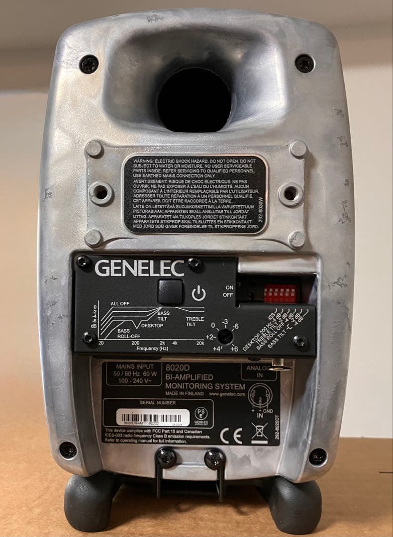 GENELEC 8020DRwM モニタースピーカー RAWフィニッシュ