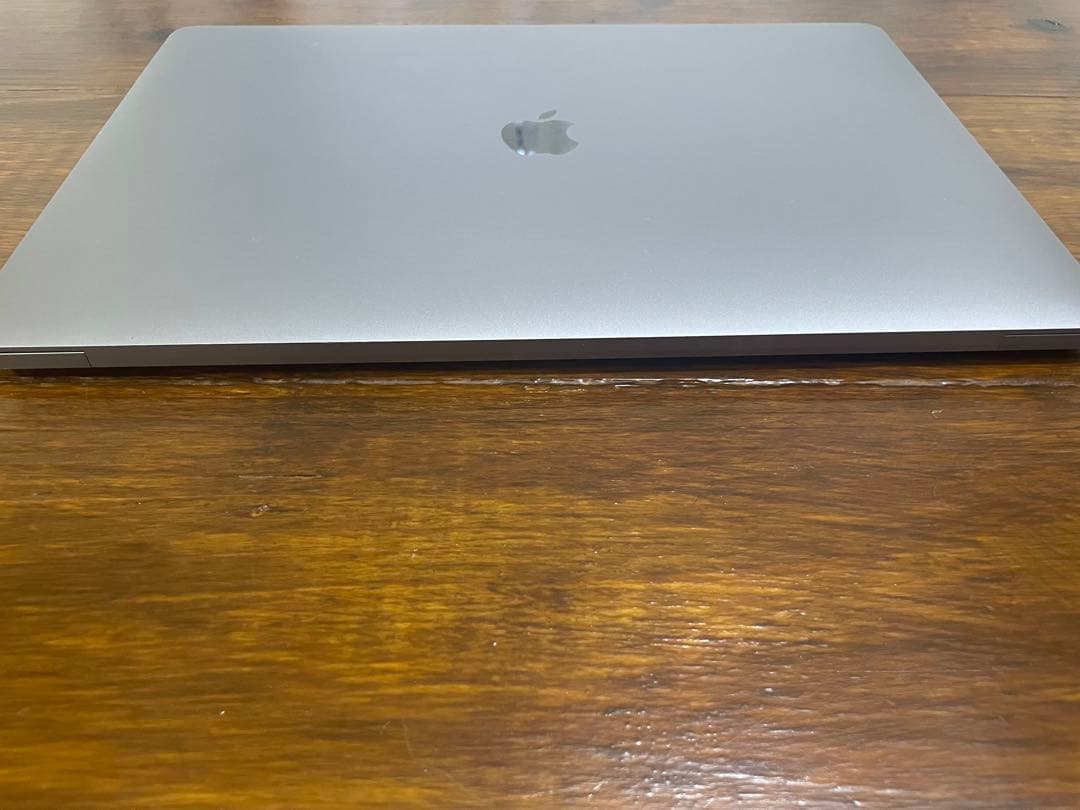 16インチ　MacBook Pro メモリ32G 7 Intel i9 2019
