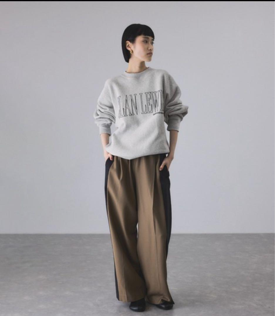 アダムエロペ　チャンピオングレー ロゴ入り スウェット トレーナー