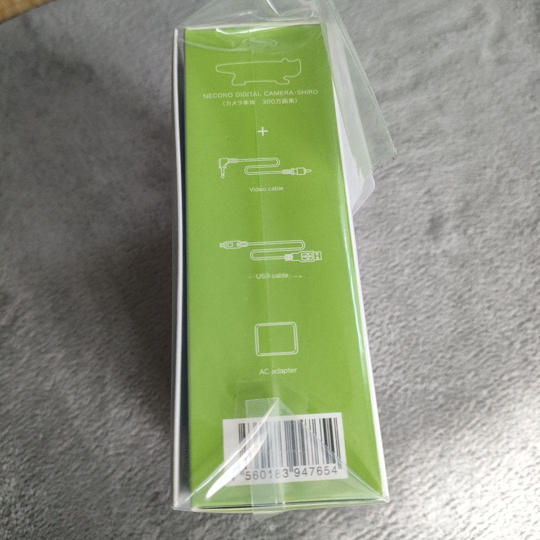 ネコノデジタルカメラ　NDC3ホワイト　リサ・ラーソンモデル