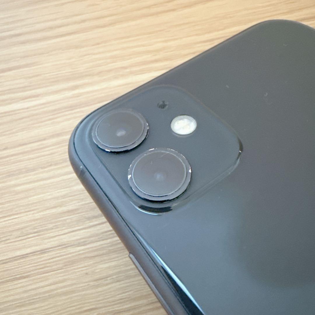 iPhone 11 64GB ブラック SIMフリー 【箱付き】