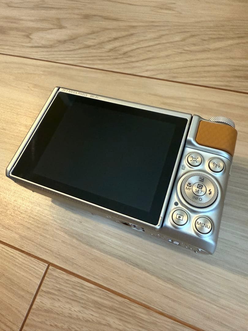 Canon SX740 HS シルバー