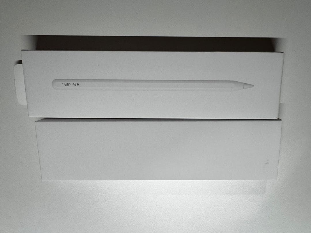 Apple Pencil Pro ホワイト 21,800円
