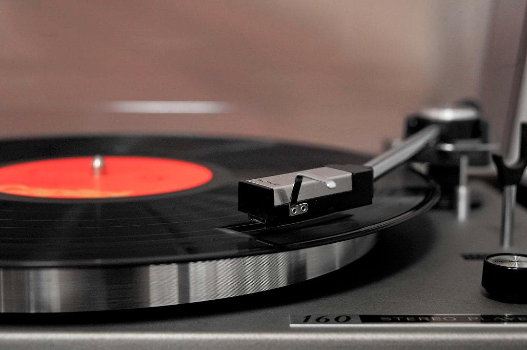 【来る4月計画の福岡分移転のため処分価格】ラジオ・オーディオへの楽しさソニー！