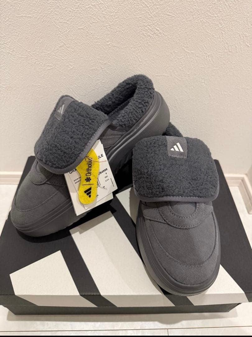 【新品未使用】adidas グランドコートミュール 23.5cm