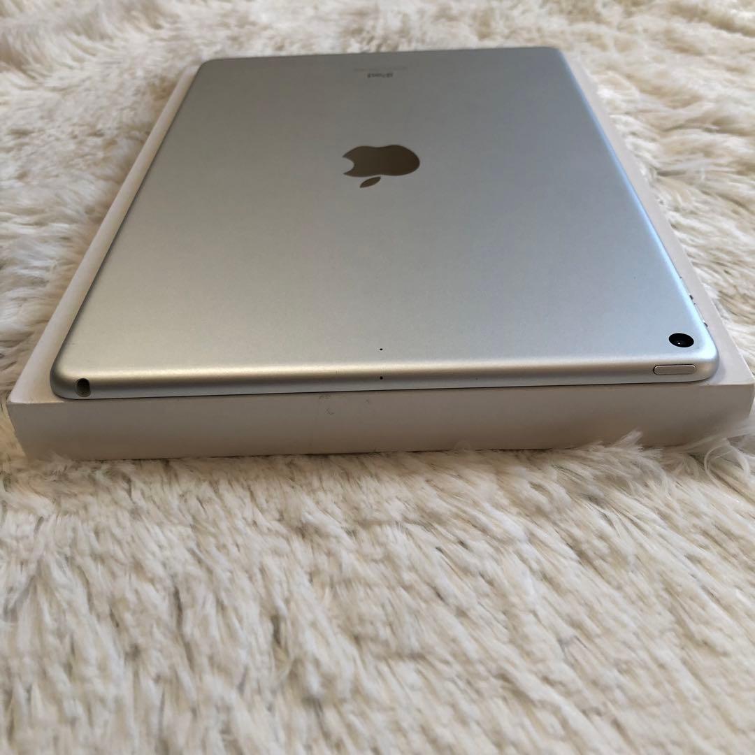 【早い者勝ち！】iPad Air3 64GB Wi-Fi 【すぐ発送】