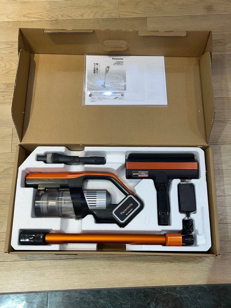 パナソニック 充電式掃除機 コードレス MC-SBU430J-D サイクロン式
