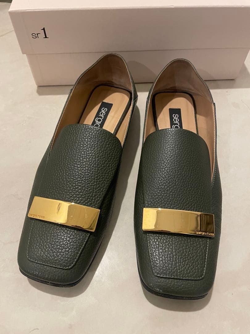 Sergio Rossi sr1オリーブグリーン レザー ローファー