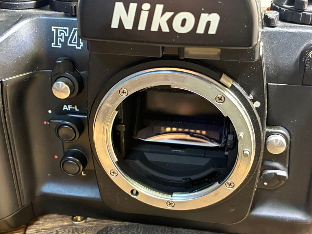 Nikon F4/フィルムカメラ/説明書付き/現状品
