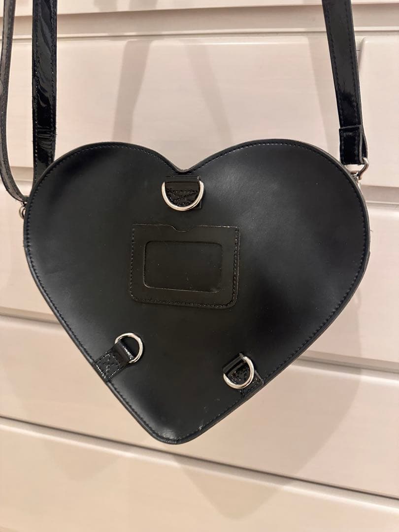 ドクターマーチン　ハート バックパック ブラック