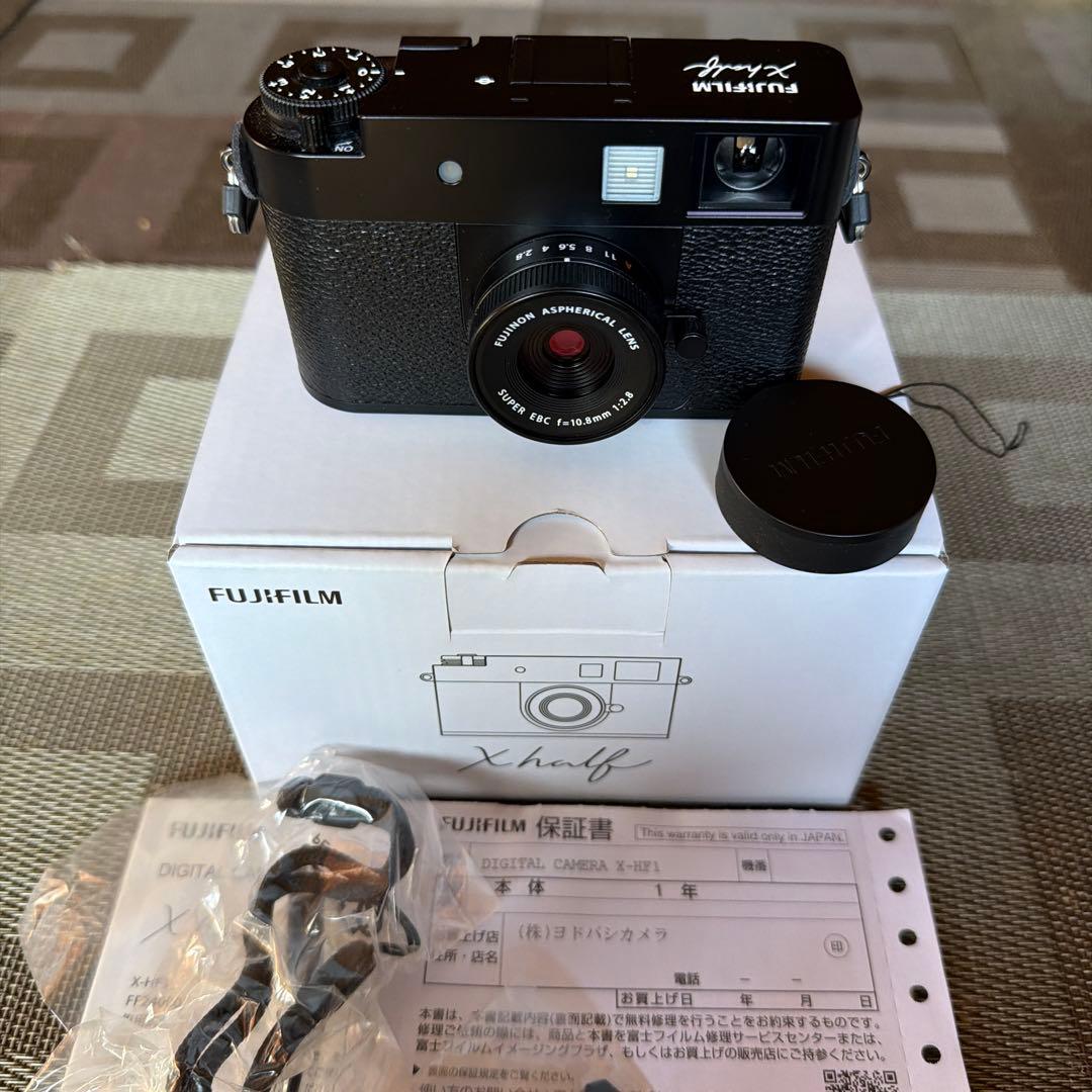 【完動美品】FUJIFILM X-HF1 -B デジタルカメラ X-half