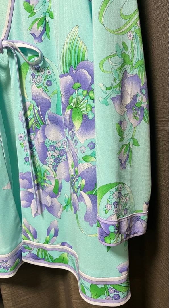 レオナールチュニック＆ブラックパンツ2点セット　お値下げ