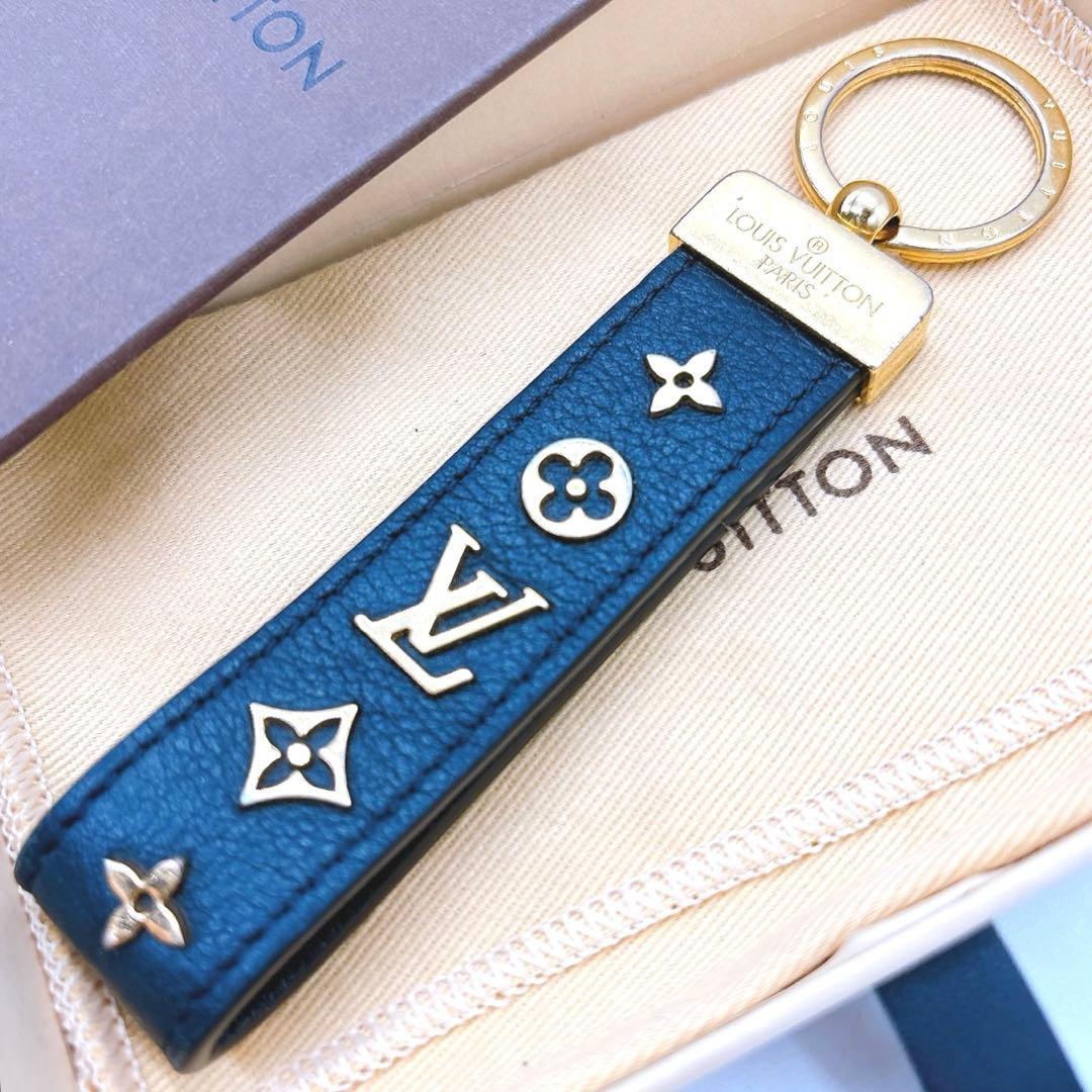 LOUIS VUITTON ポルト クレ・ドラゴンヌ クルーザー フラワー