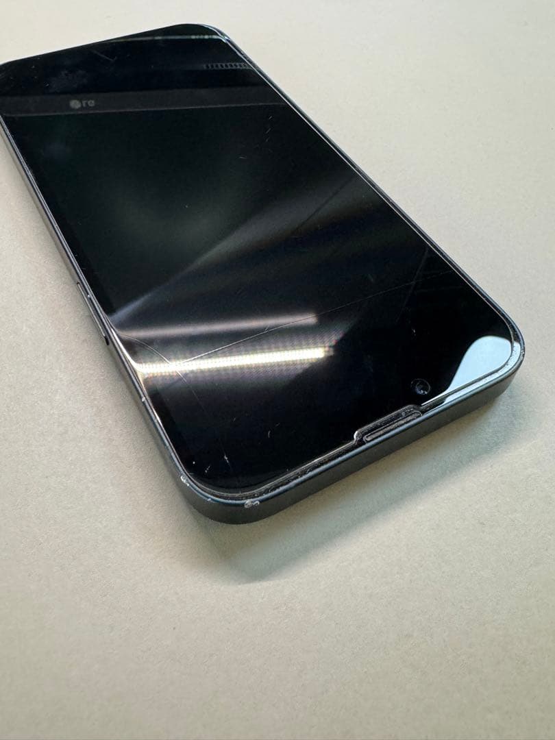 iPhone 13 ミッドナイト 128 GB SIMフリー ケース付き