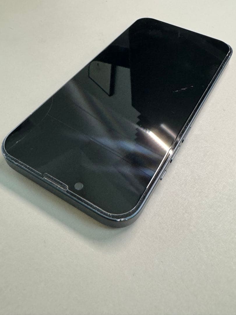 iPhone 13 ミッドナイト 128 GB SIMフリー ケース付き